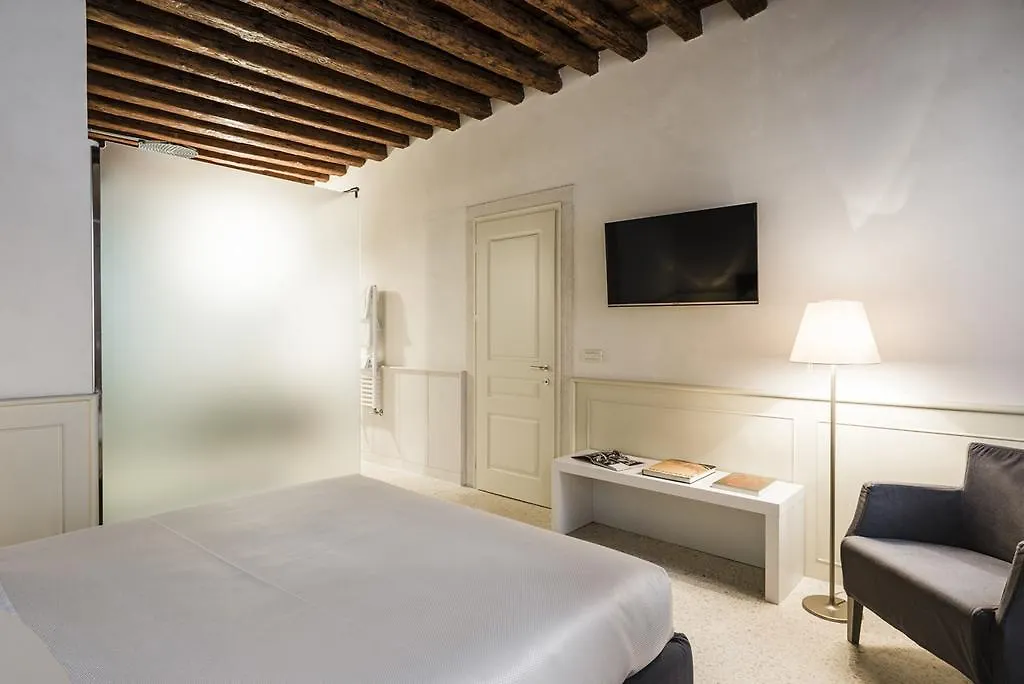 Myplace San Marco Apartments Veneza 0*,
