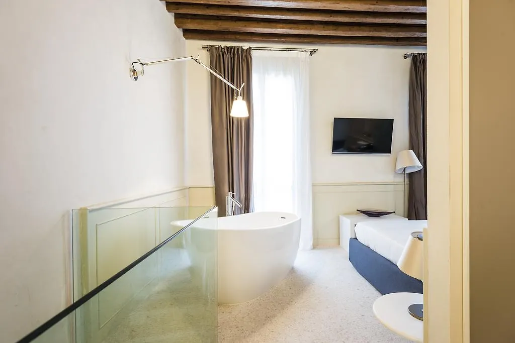 Myplace San Marco Apartments Veneza 0*,